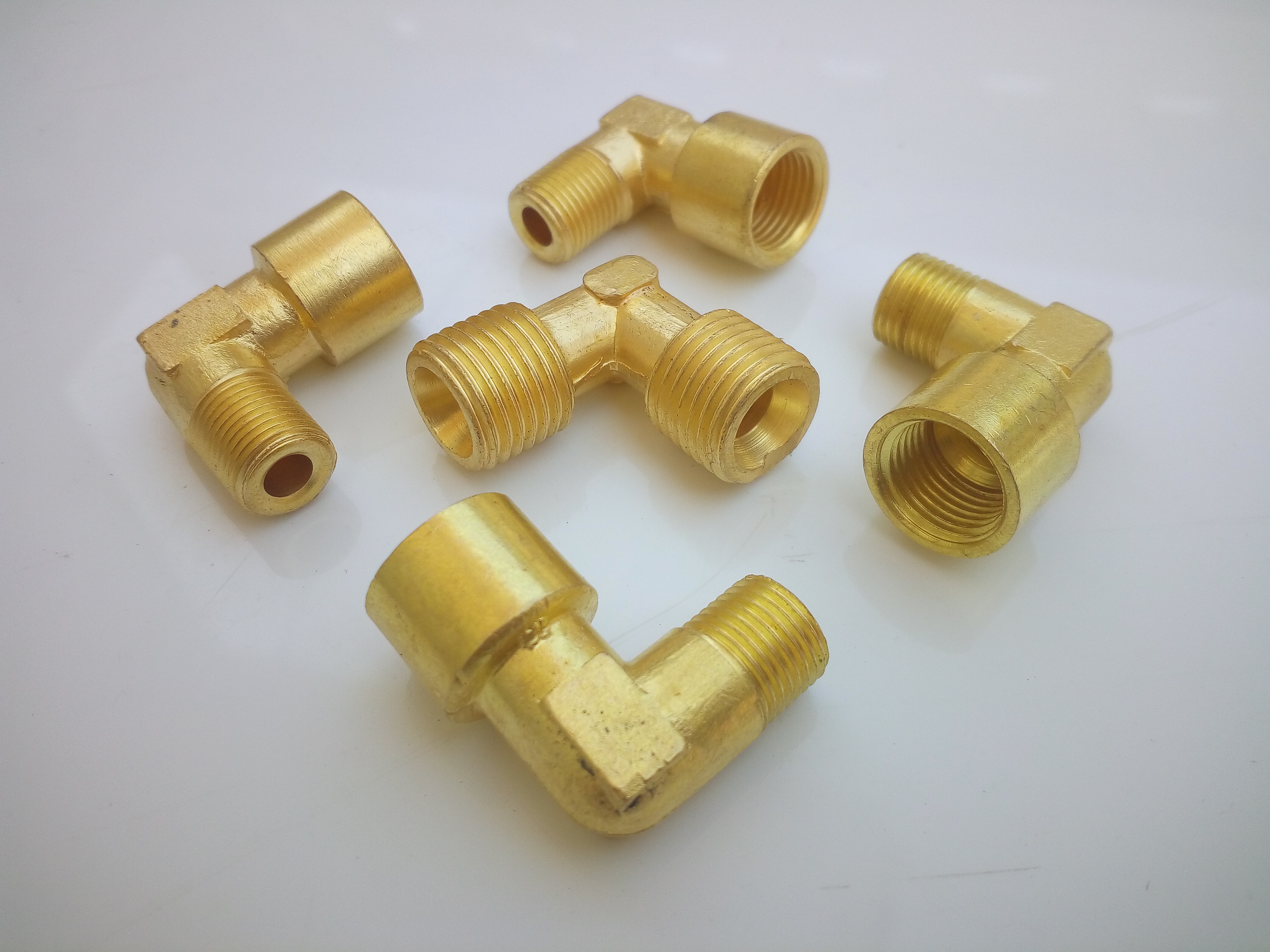 Brass Fittings - Brass Material, Custom Sizes And Dimensions, Custom Color Options | Precision Machined For Gas And Sanitary Applications, Tailored Coatings And Finishes