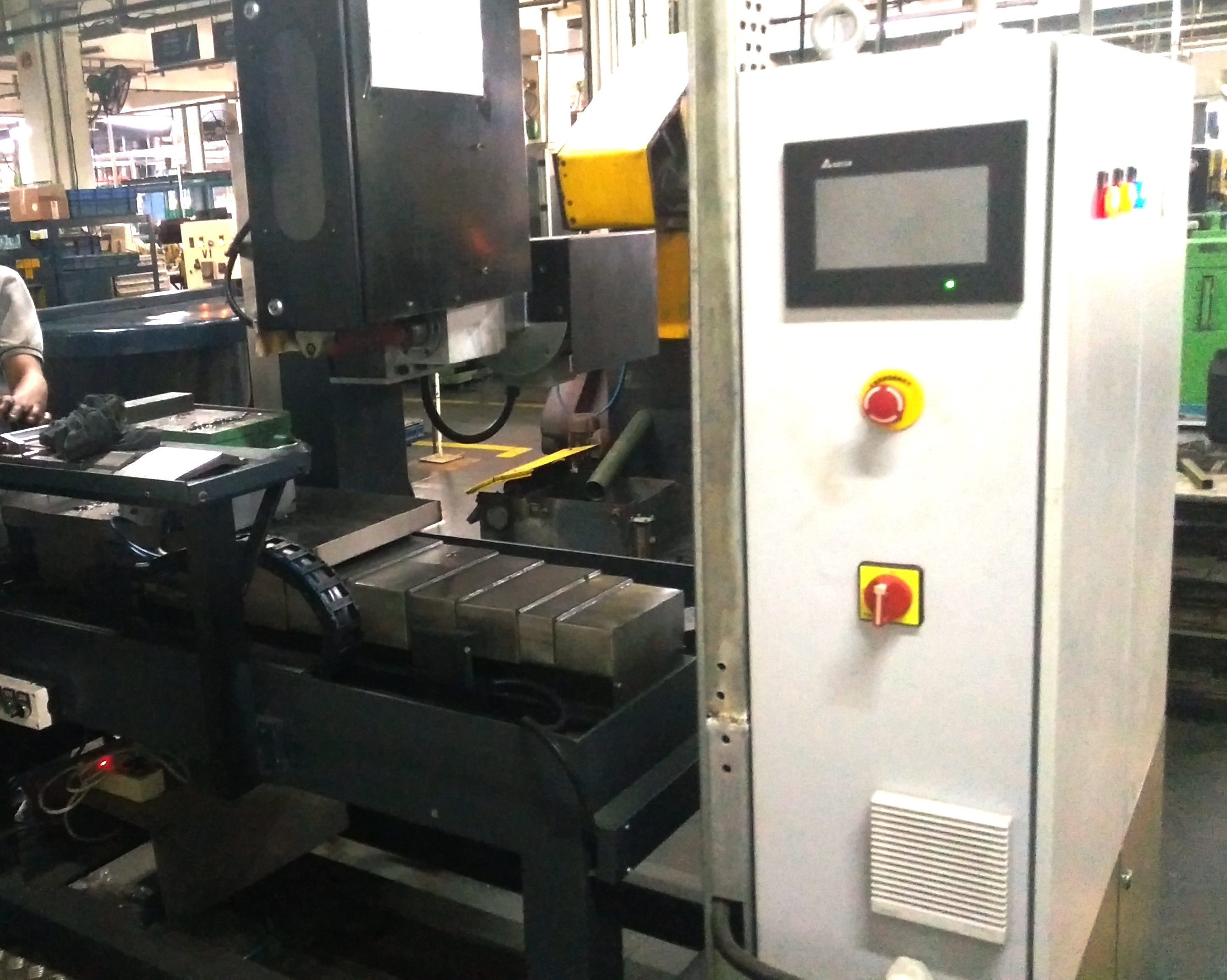 Back Grinding Machine - Automatic Grade: Automatic