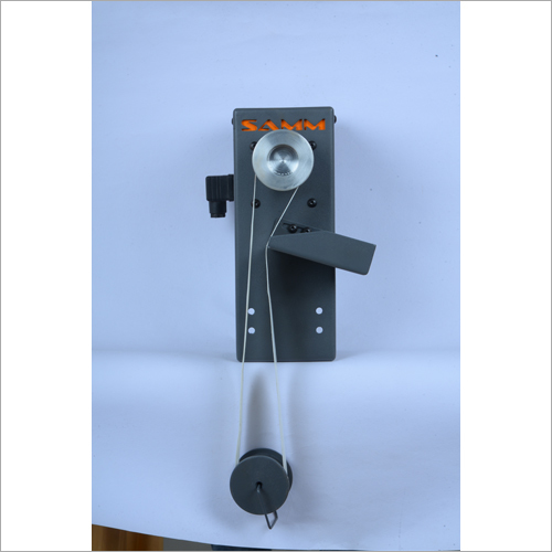 Oil Skimmer - Steel & Plastic, 30x40x20cm | Oil Separator For Wastewater Treatment, 10-20kg Weight, 100-250w Power, 5-10 L/min Capacity