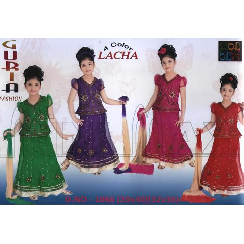 बहुरंगी लहंगे