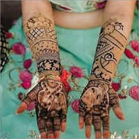 30+ Latest Mehendi Designs For Hands To Try Out In 2021 - Mompreneur Circle