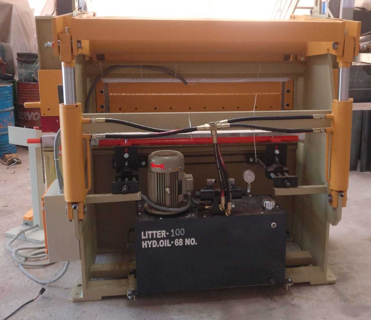 Hydraulic Sheet Bending Machine - 10 Hp Power, 1500 Kg Weight | Hydraulic Motorised, Suitable For Ss And Ms Plates, Includes Workbench And Clamping Plate