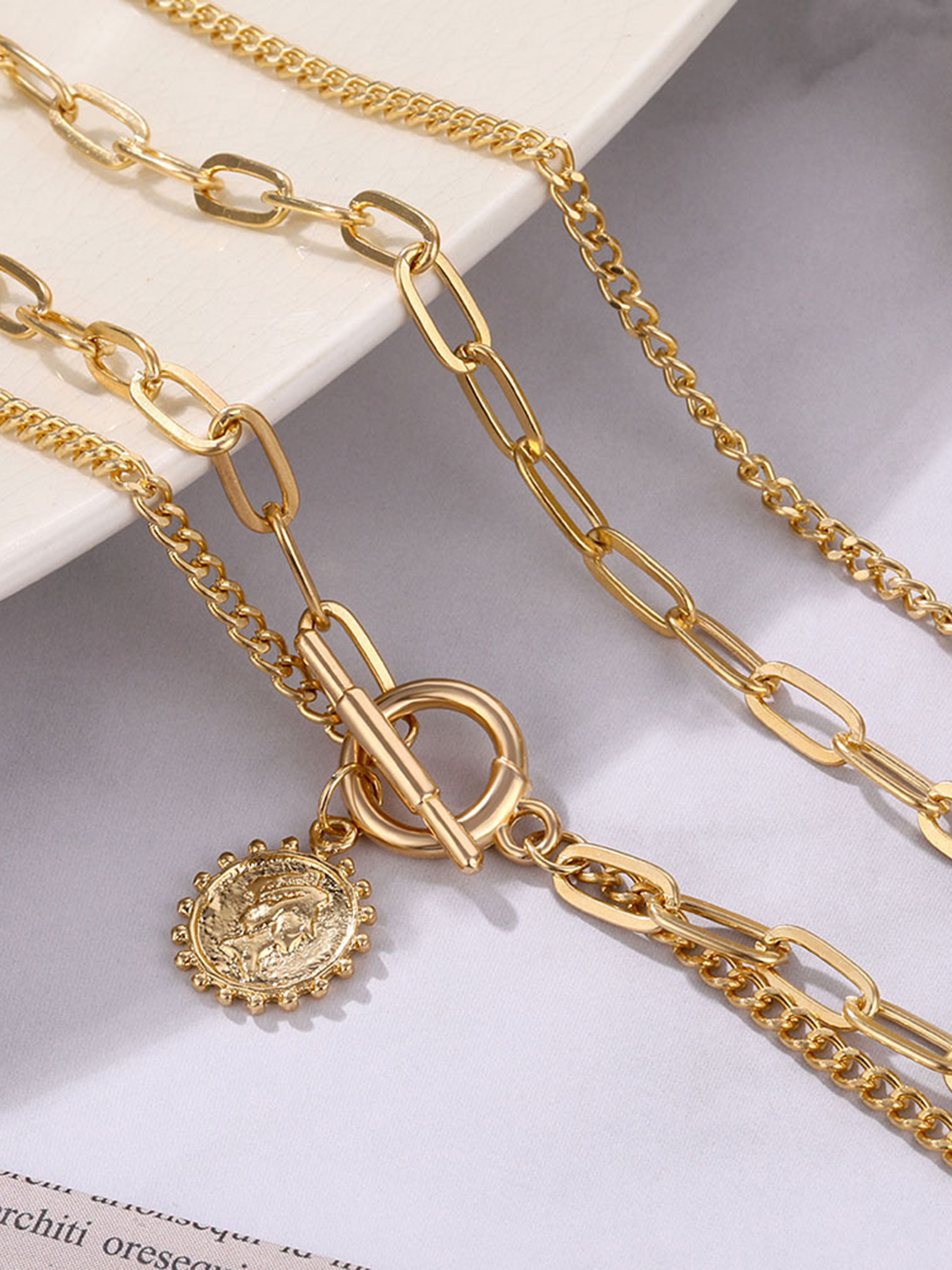 Pretty Gold Plated Coin Pendant Necklace - Alloy Material, Gender: Women | Weight: 20g, Pendant Type: Other, Jewelry Type: Fine Jewelry Sets
