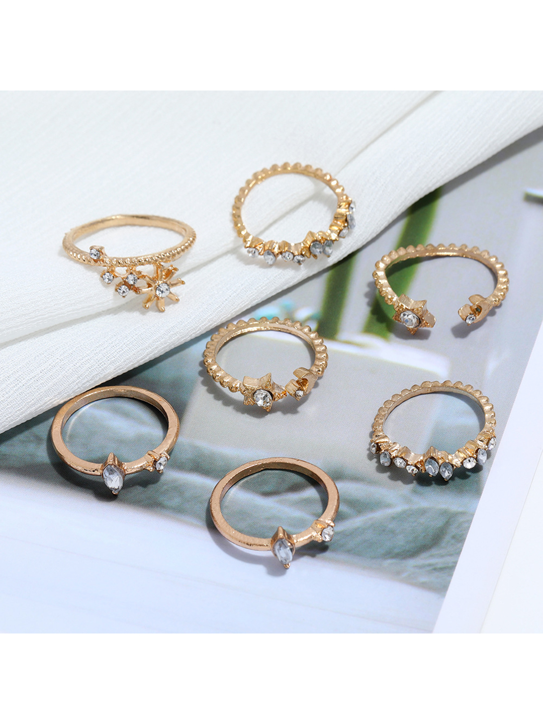 Gold Plated 7 Piece Multi Designs Ring Set Gender: Women