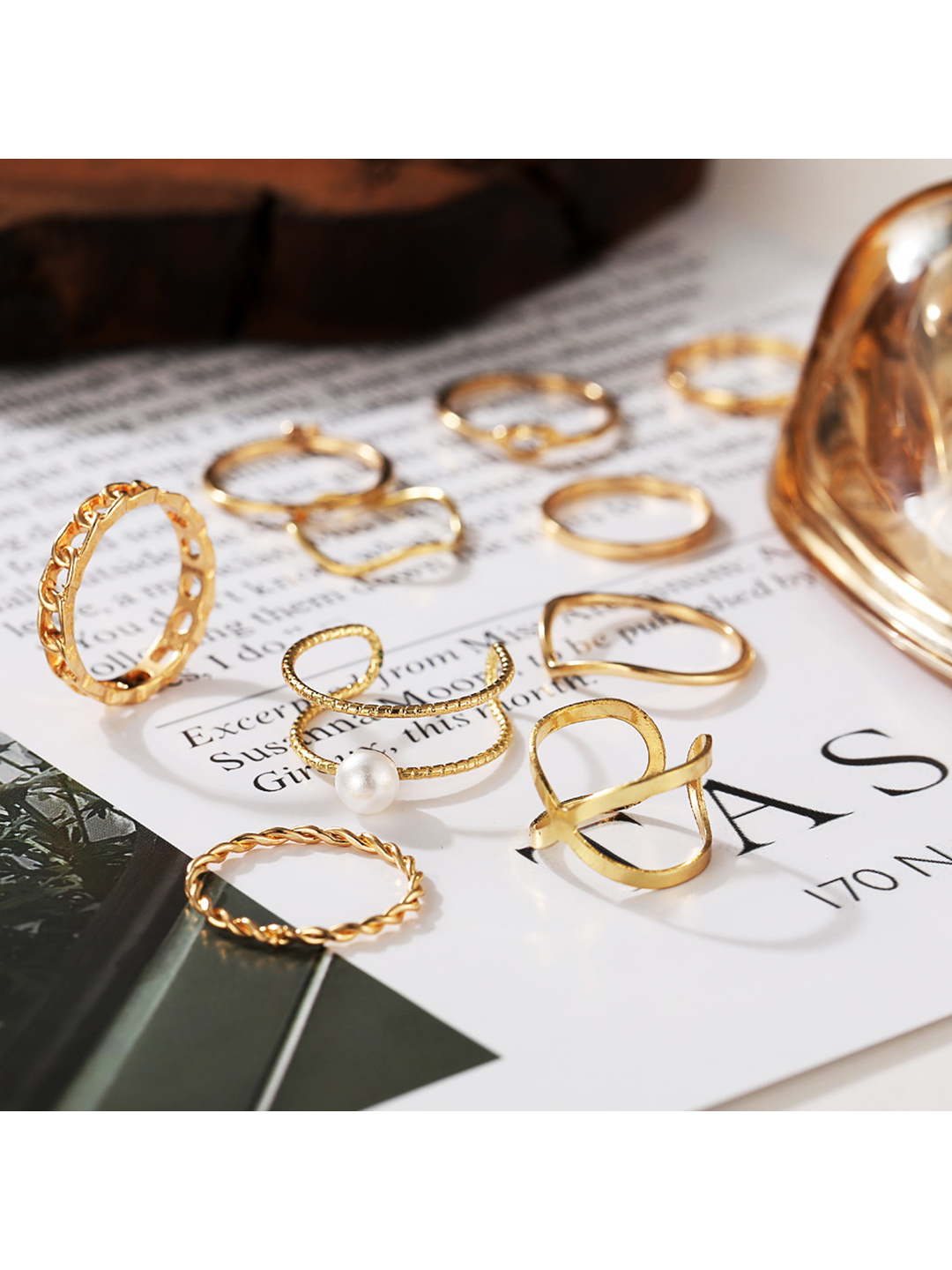 Gold Plated 10 Piece Infnity Chain Ring Set Gender: Women