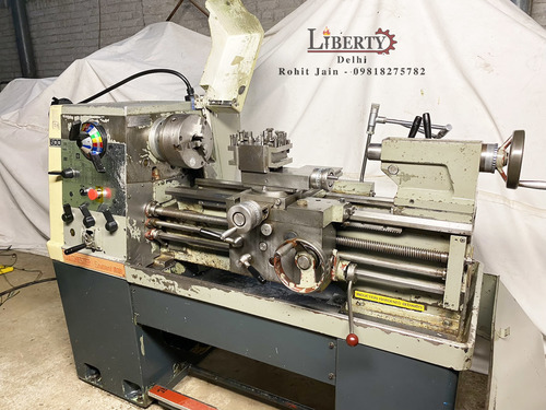 Colchester Student Lathe Machine