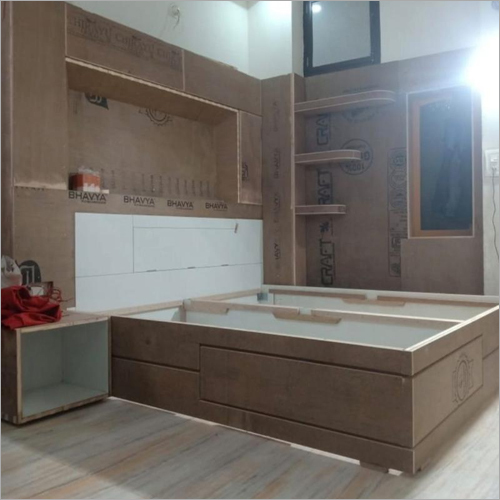 पैनलिंग बॉक्स बेड