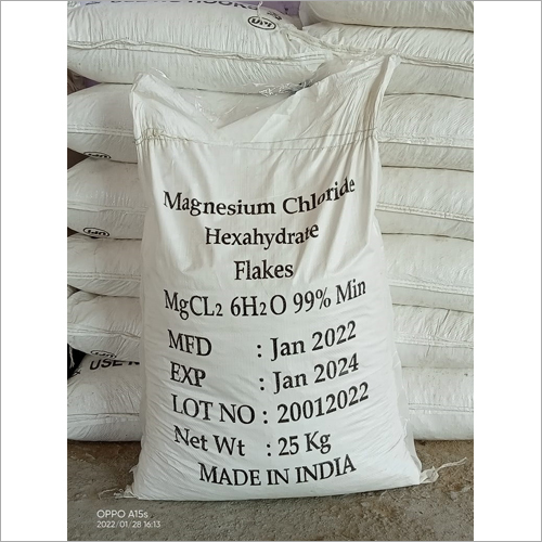 Magnesium Chloride Hexahydrate Flakes - 99% Purity, Off White Color, Technical Grade, Bio-tech Grade | Versatile Industrial Applications, Hygroscopic, Non-hazardous, Water Soluble, Shelf Life 12 Months