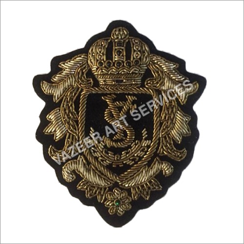 एंटीक बुलियन वायर बैज