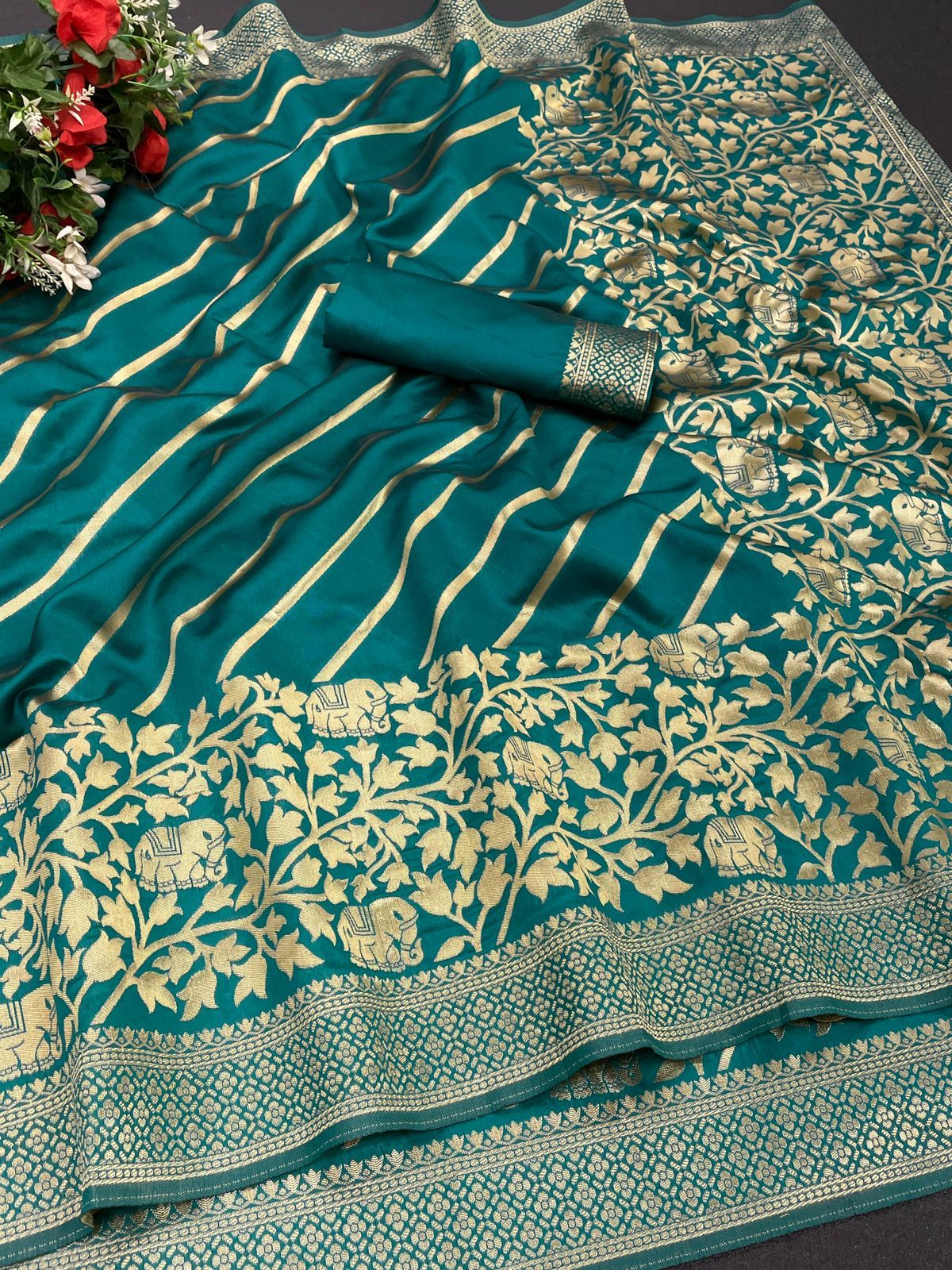 Indian Ladies Sareesss
