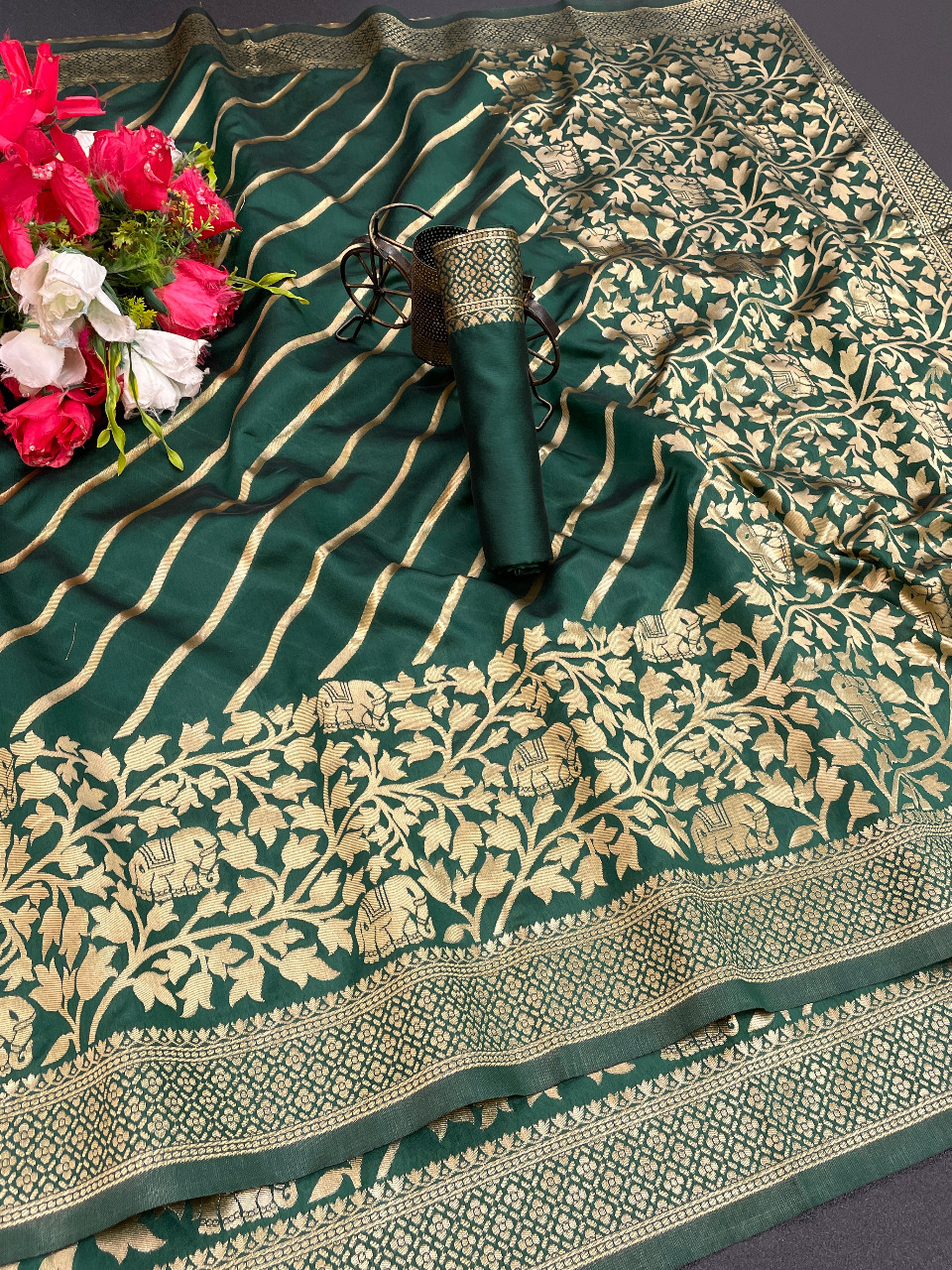 Indian Ladies Sareesss