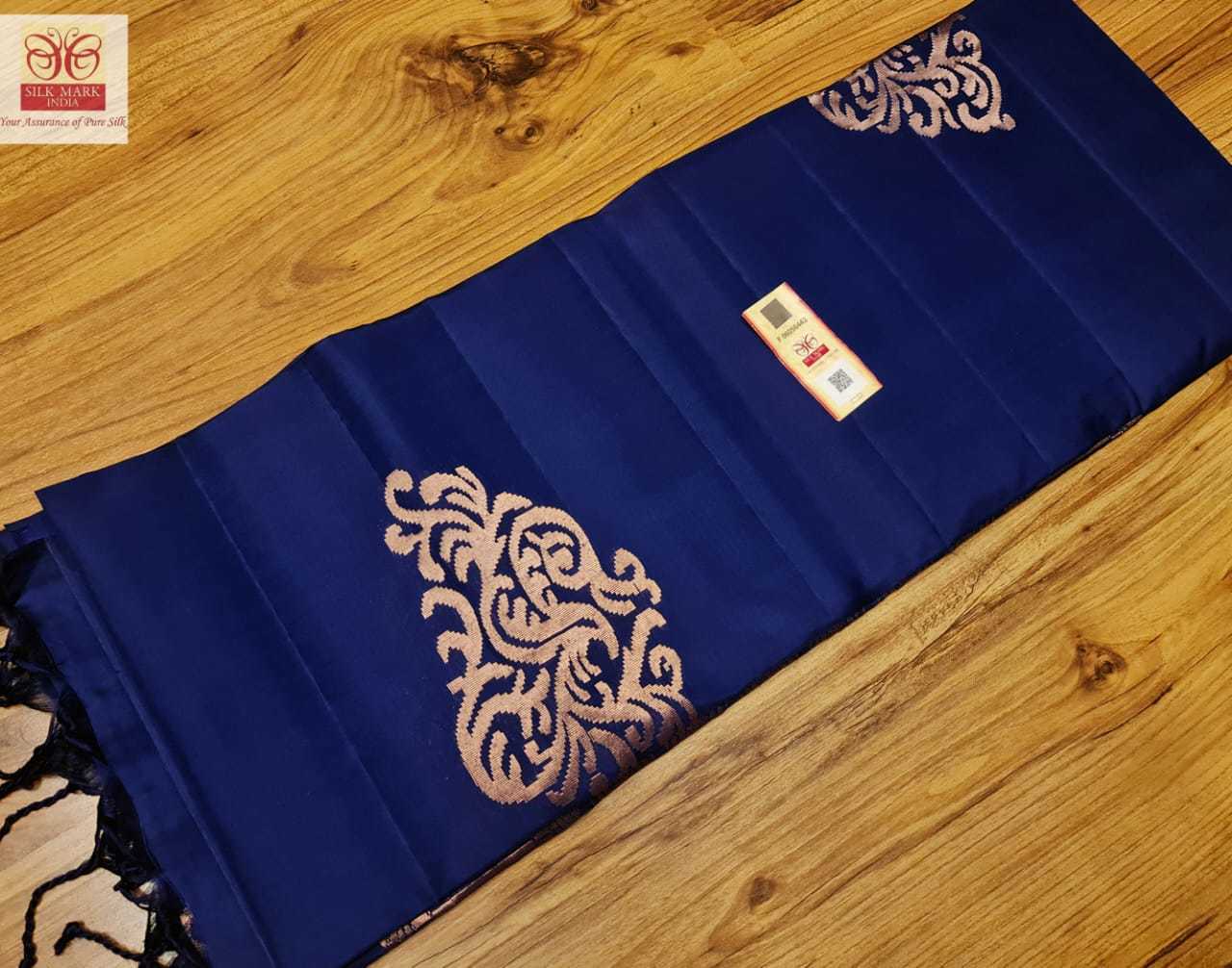 Grey And Navy Blue Pure Kanjivaram Silk Saree Side Budda