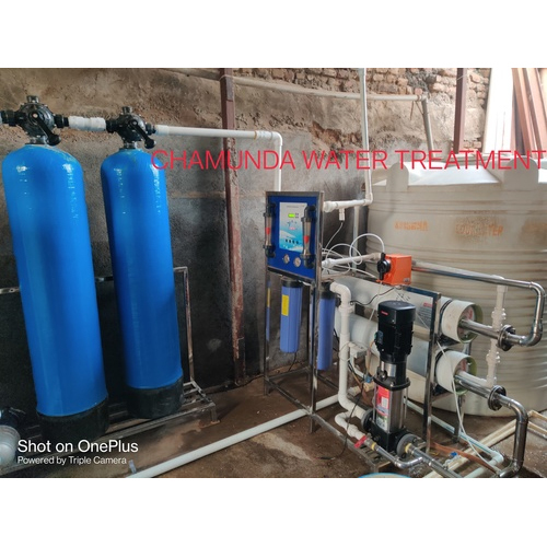 Semi Automatic 2000 Lph Frp Industrial Ro Plant