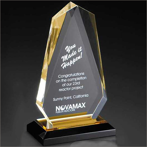 गोल्डन कलर ऐक्रेलिक ट्राफियां आकार: अनुकूलित