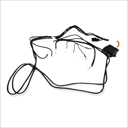 इलेक्ट्रिक ऑटो बैटरी वायरिंग हार्नेस एप्लीकेशन: इलेक्ट्रोनिक