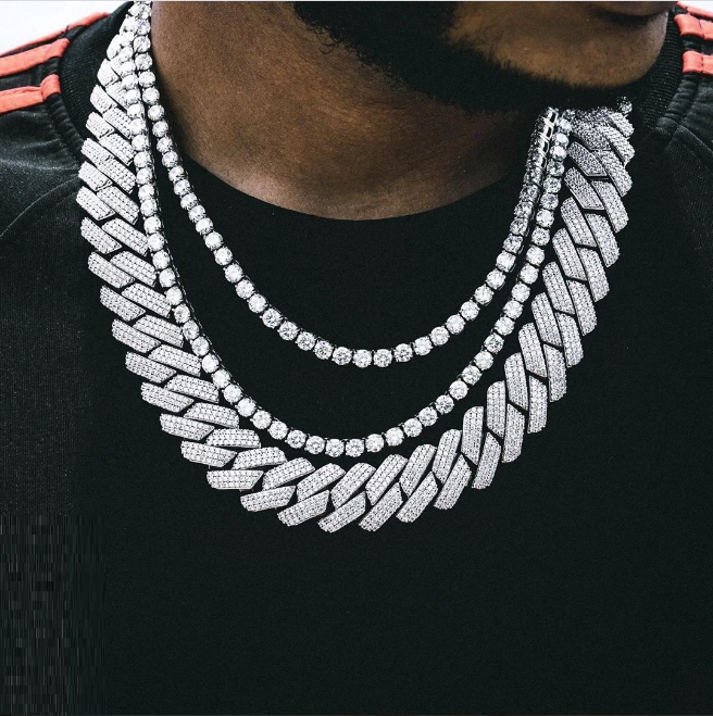 Miami Cuban Link Chain - 28.00 Carat Natural Diamonds, 14k Yellow Gold Pave Setting, 24 Inch Length, Si1 Clarity, Round Brilliant Cut