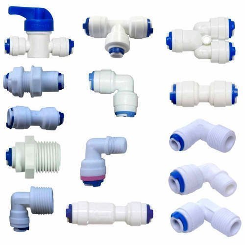 पुश फिट कनेक्टर