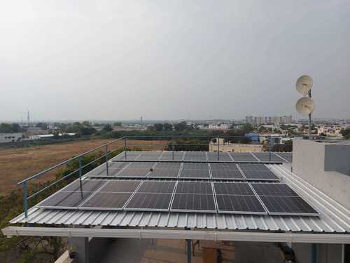 Solar Grid Tie Panel With Inverter Output Voltage: 400 Volt (V)