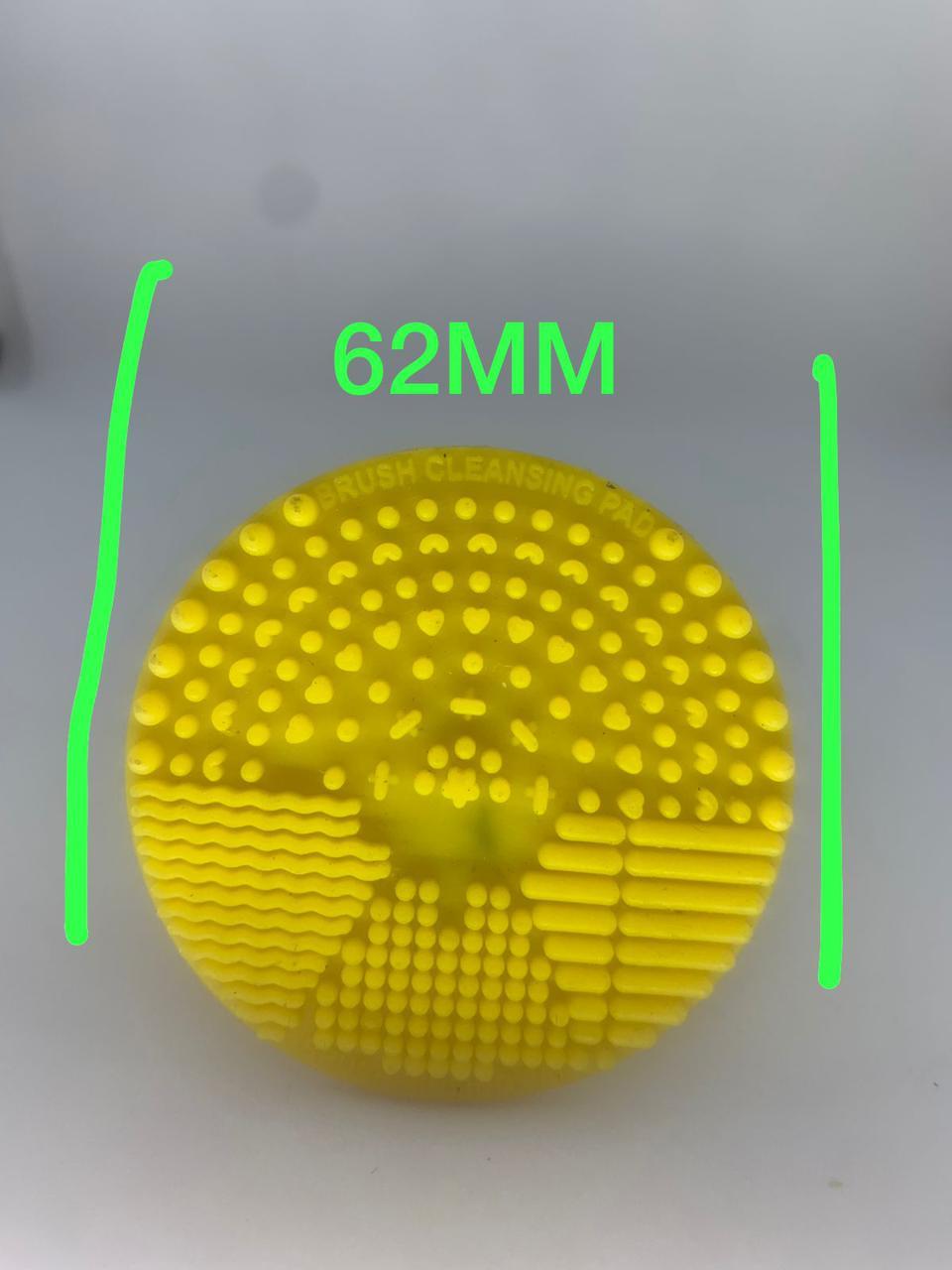 Makeup Brush Cleaner Mat - Silicon, 1-1/2 Inch Diameter, Aqua & Pink, 2-3 Millimeter Thick | Polishing For Home & Makeup Use
