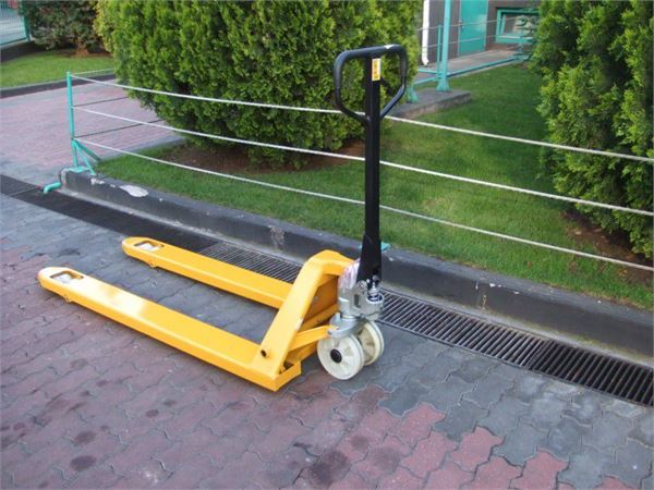 Tiruvallur 3 Ton Pallet Truck