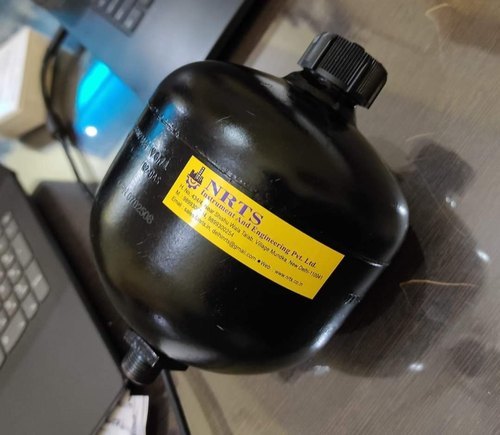 Diaphragm Accumulator - Body Material: Stainless Steel