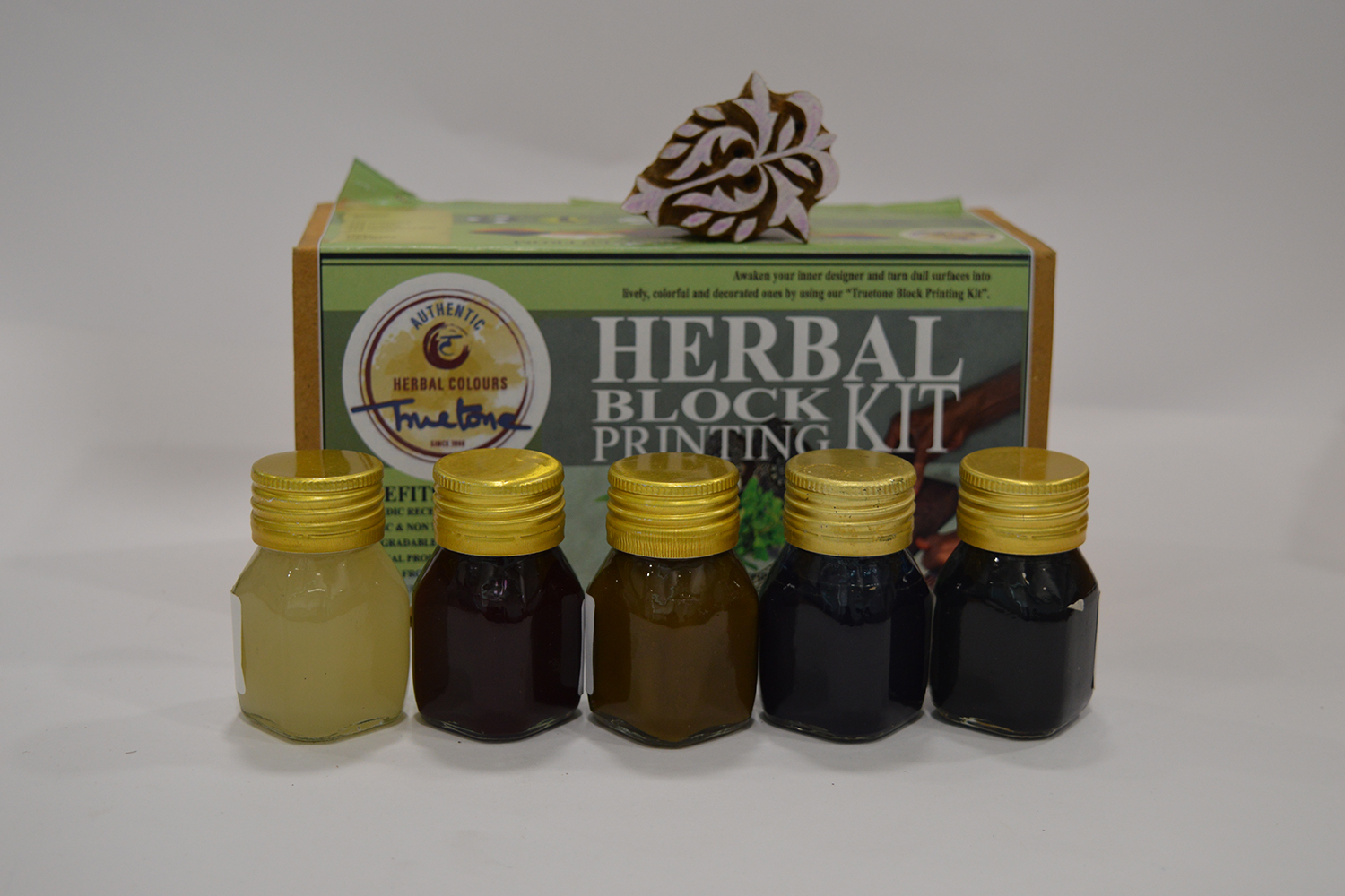 Herbal Block Printing Kit Application: Textile