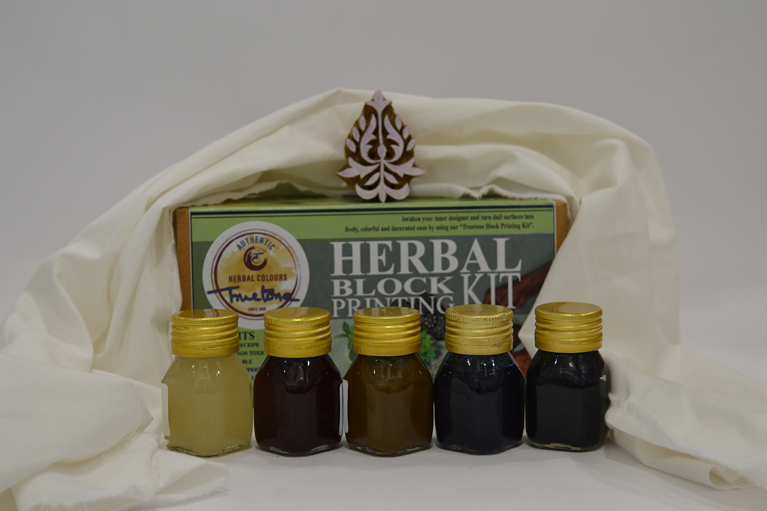 Herbal Block Printing Kit Application: Textile