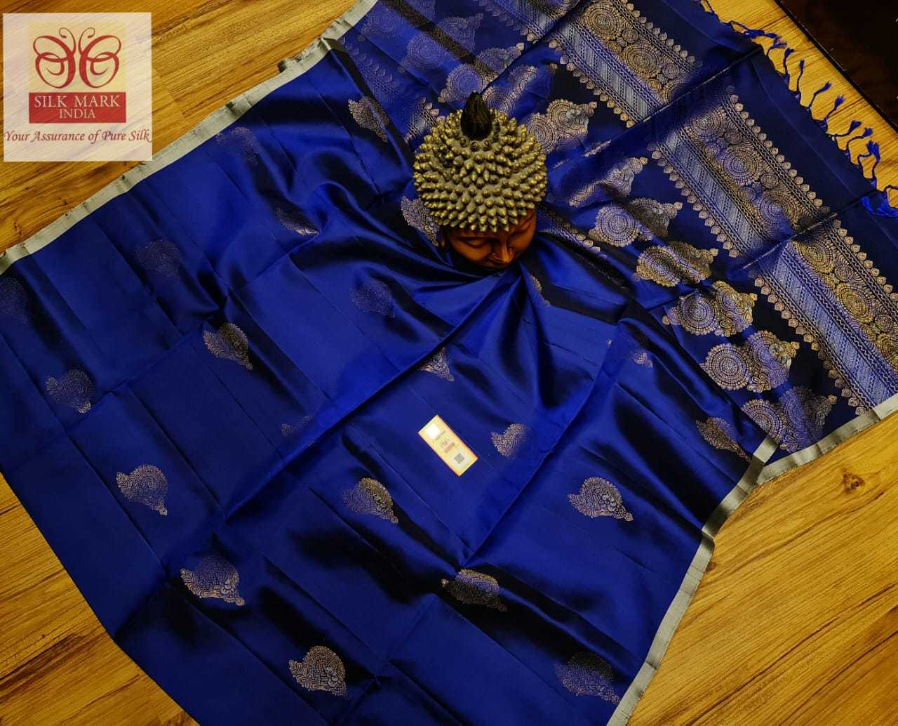 Navy Blue Kanjivaram Soft Handloom Saree