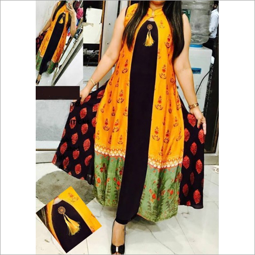 वॉशेबल लेडीज़ हैवी रेयॉन प्रिंटेड राउंड कुर्ती