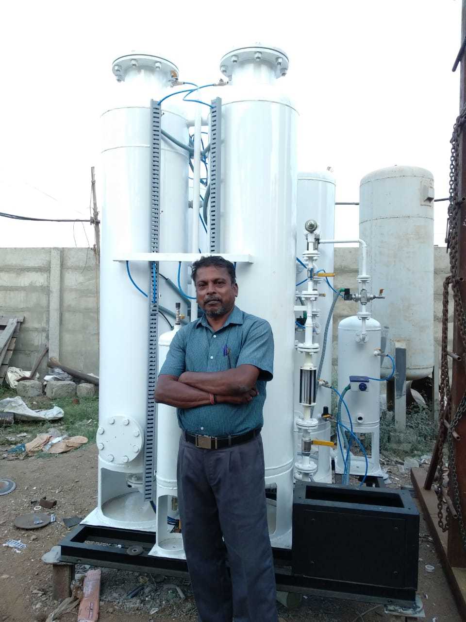 Psa Oxygen Gas Generator - Metal Build, 1 - 1000 Nm3/hr Capacity, 93 - 95% O2 Purity | Automatic Plc Control, 1 Year Warranty, Computerized Operation