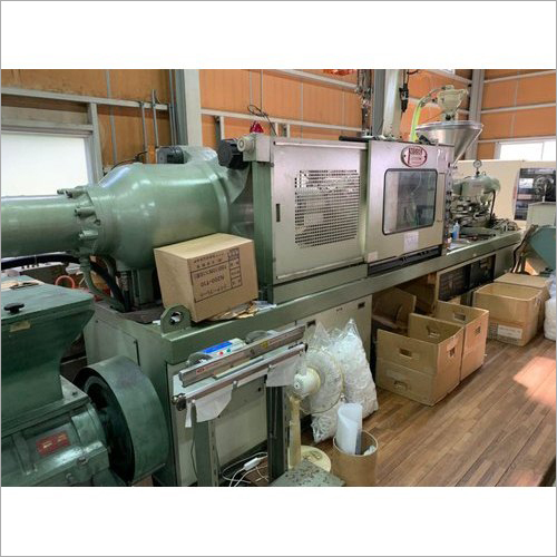 Automatic Injection Molding Machine - Mild Steel, High Efficiency Design | Features Automatic Operation, Versatile Molding Capability