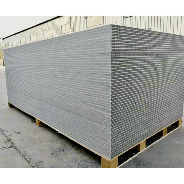 Pp Hollow Plastic Shuttering Panel - Core Material: Harwood