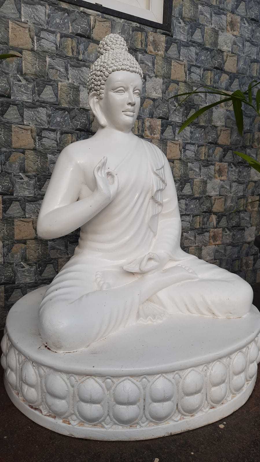 Frp Buddha Statue - 3 Ft Height, 4 Mm Thickness | White Fiberglass, Ideal For Garden And Park Decoration