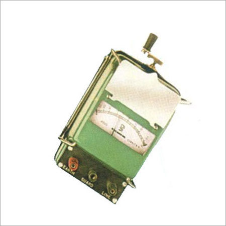 Hand Driven Insulation Tester