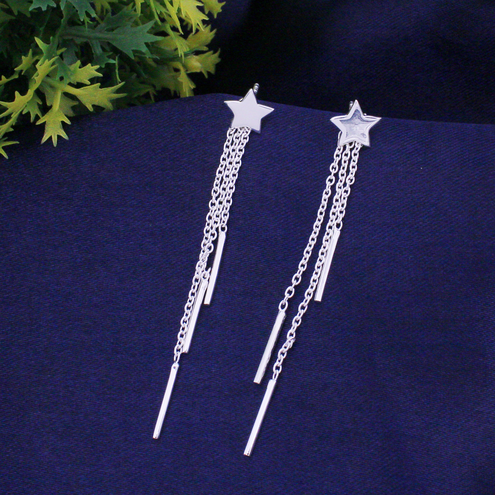 925 Sterling Silver Shooting Star Threader Dainty Earring