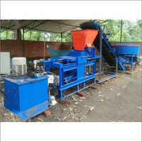 स्वचालित फ्लाई ऐश ब्रिक्स और इंटरलॉकिंग ब्लॉक बनाने की मशीन की क्षमता: 1000 प्रति घंटा M3/Hr