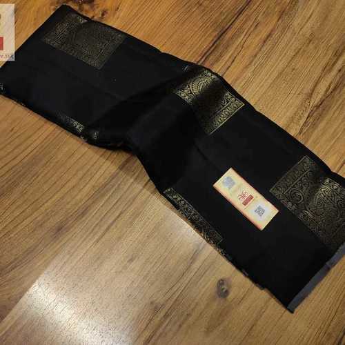 ब्लैक कांजीवरम सॉफ्ट सिल्क हैंडलूम साड़ी