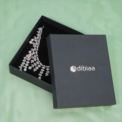 Necklace Packaging Box - Wood, Soft-touch, Leatherette & Plastic | Different Sizes, Customizable Colors & Patterns For Gifts And Jewelry