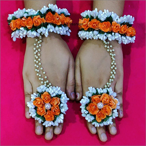 पुष्प हाथफूल