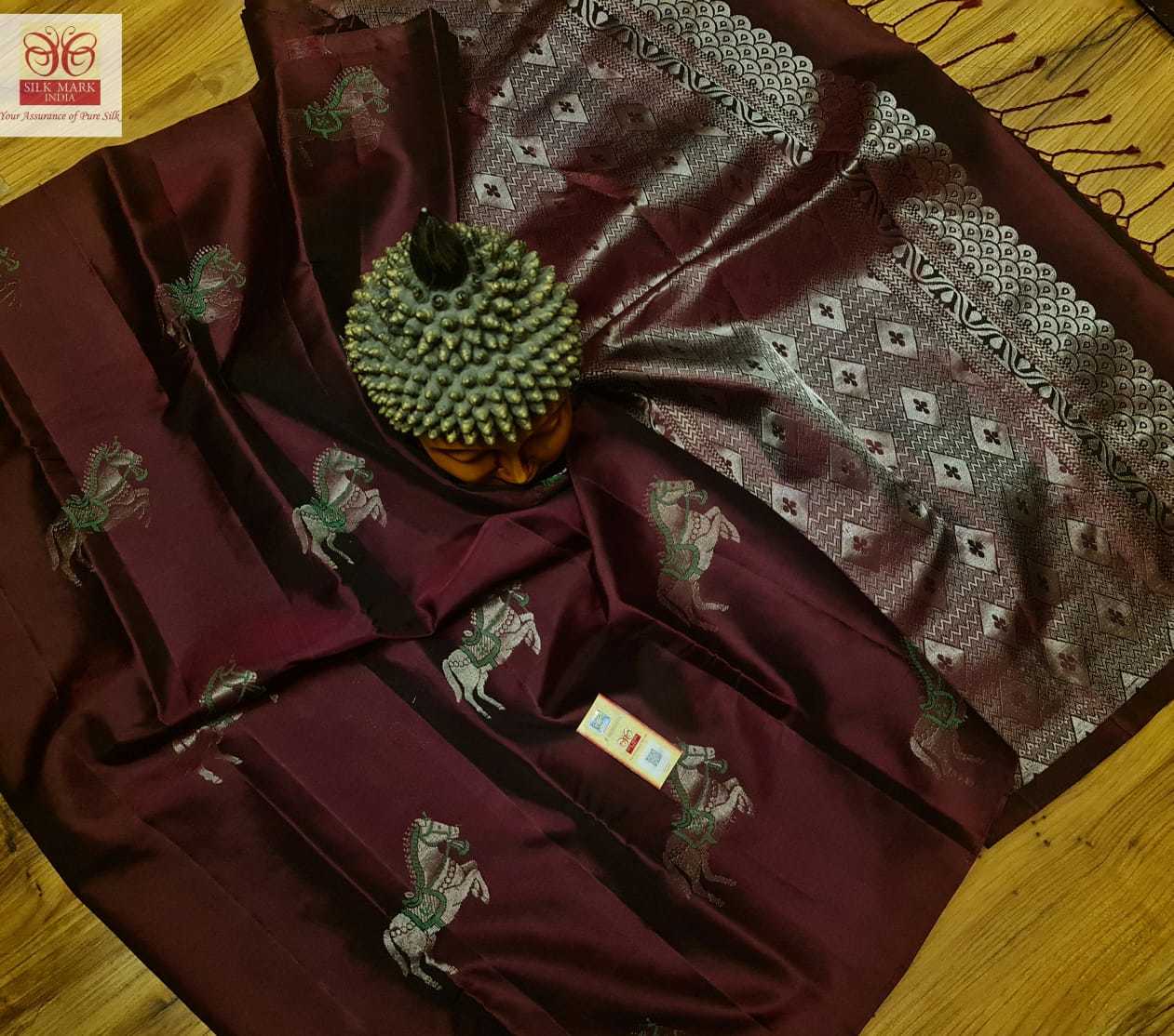 Marron Handwoven Kanjivaram Silk Saree