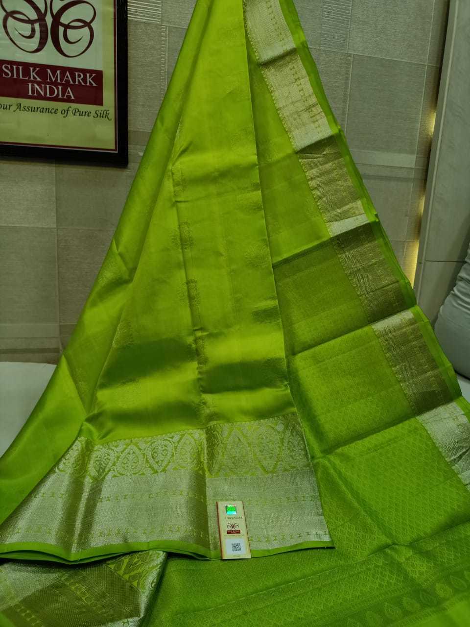Parrot Green Silver Jarie Pure Kanjivaram Silk