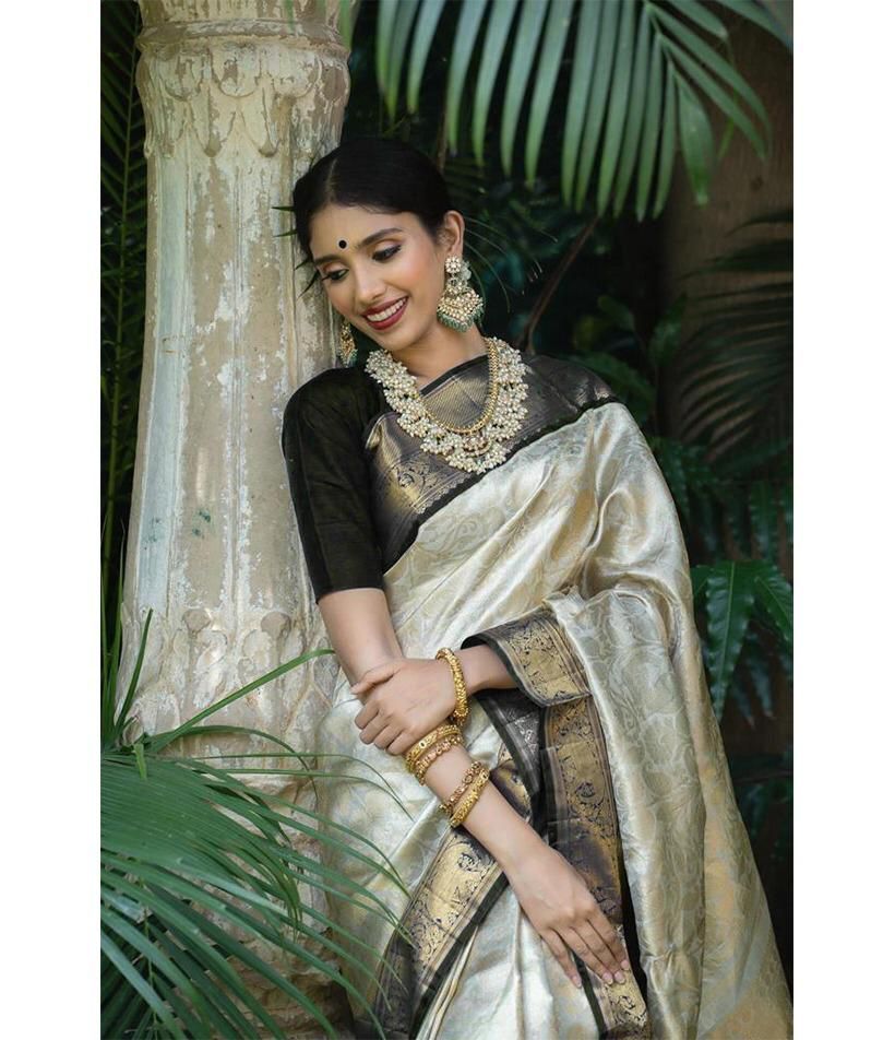 Ladies Saree - Customized Size, Breathable And Washable | Indian Ethnic Wear With Customized Logo