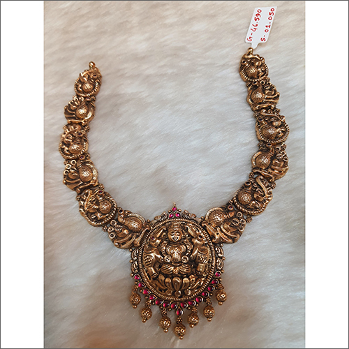 Ladies Gold Fancy Necklace - Gold & Other Materials | Elegant Design, Versatile Style, Perfect For Any Occasion
