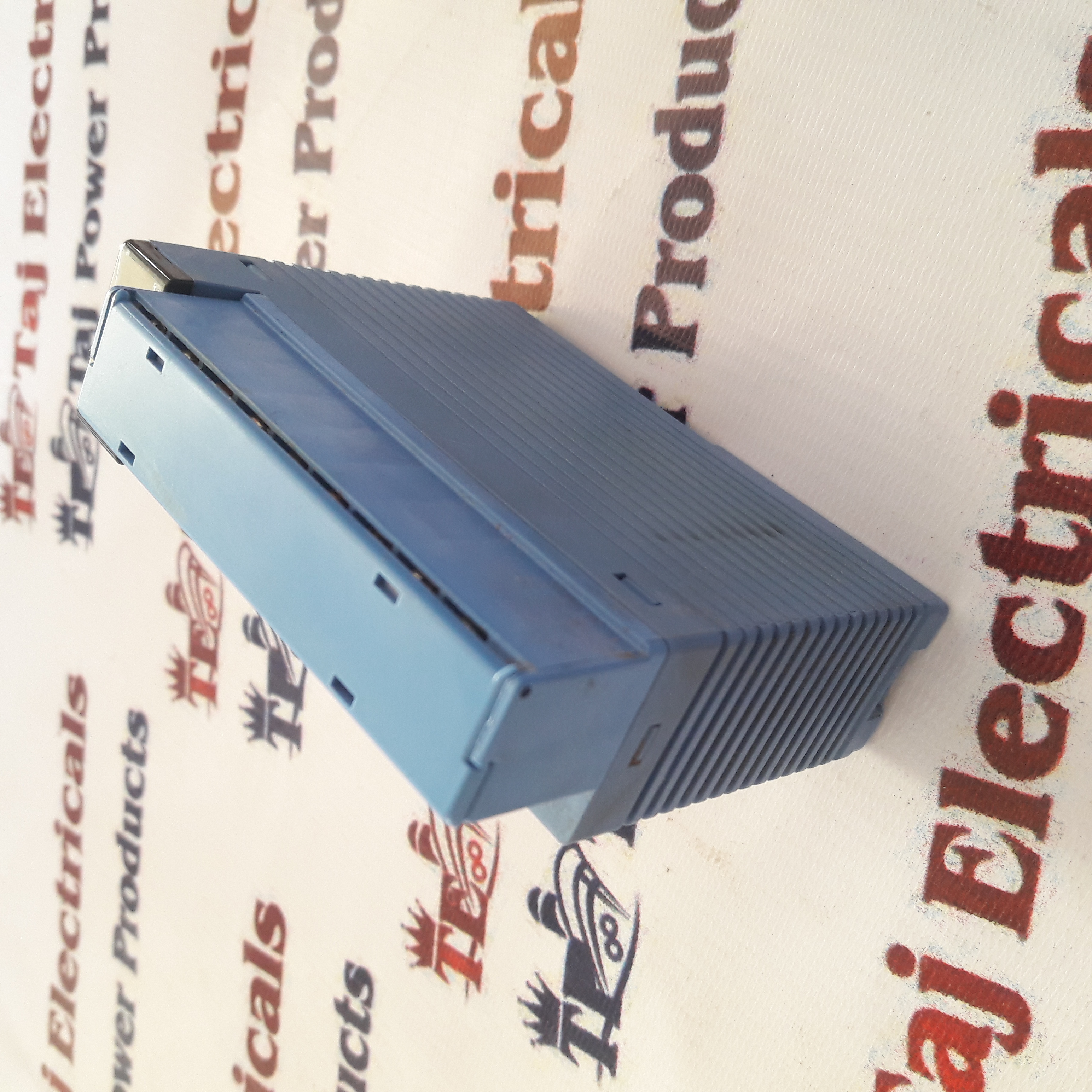 Yokogawa F3da08 - 24v Dc 100ma, 10-10v Dc Output | Compact Design, Easy Installation, High Accuracy, Reliable Performance