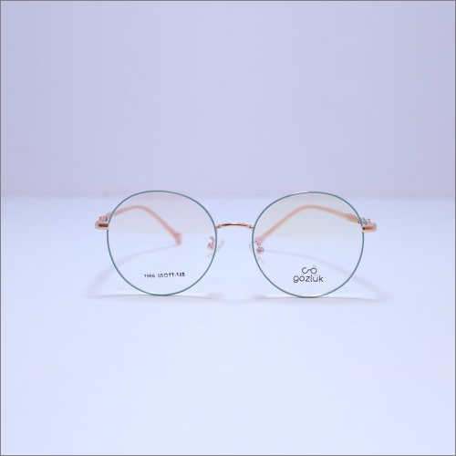 ग्लास फैशन ऑप्टिकल्स ब्रांड