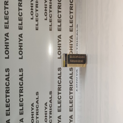 OMRON C200H-OD212 आउटपुट यूनिट मॉड्यूल