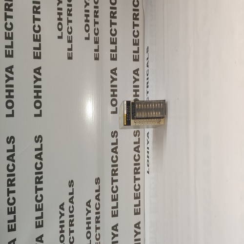 ओमरॉन C200H-OC225 आउटपुट यूनिट मॉड्यूल