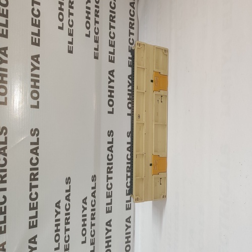 Omron C28h-c70r-de Programmable Controller Unit