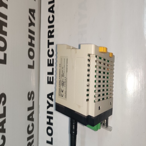 Omron V680-ca5d01-v1 Plc Id Controller Unit