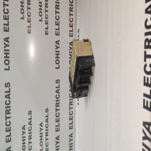 Omron Cj1w-od211 Output Unit